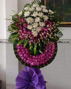 Hoa chia buồn 135