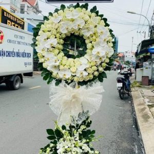Hoa chia buồn 193